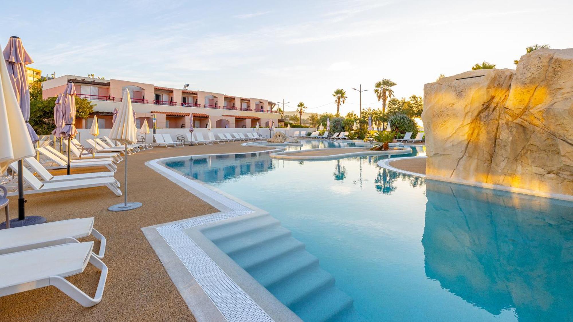 Kaliope Hotel & Residence By Oustal Del Mar Le Lavandou Exteriér fotografie