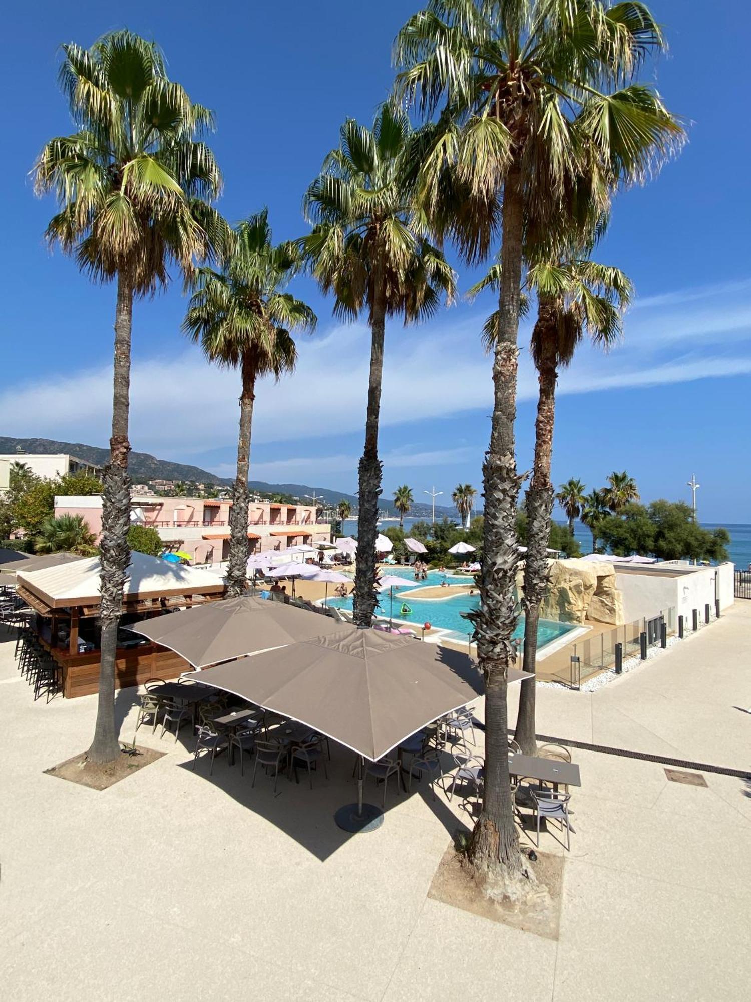 Kaliope Hotel & Residence By Oustal Del Mar Le Lavandou Exteriér fotografie